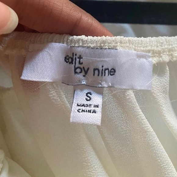 White chiffon dress - Picture 2 of 2